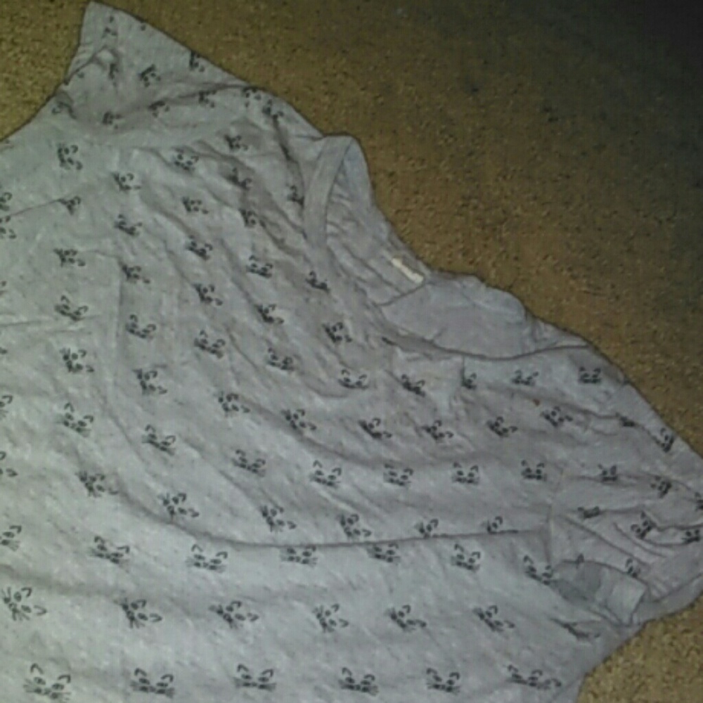 Cute gray crop top